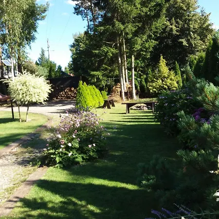 Domek letniskowy Black&white-cherry