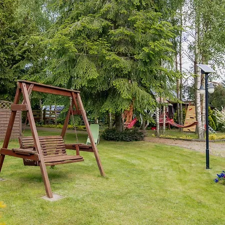 Domek letniskowy Black&white-cherry