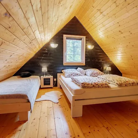 Black&white-cherry Domek letniskowy