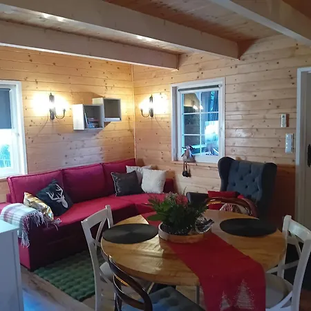 Black&white-cherry *