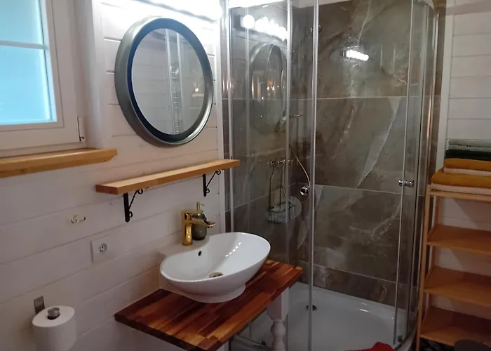 Black&white-cherry ロッジ *